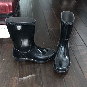 UGG rain boots